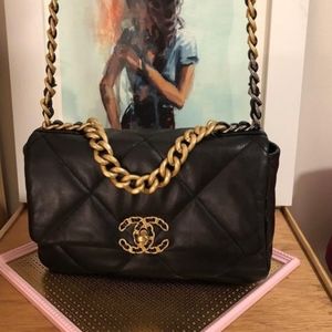 Lambskin Quilted Chanel 19 Flap Black
